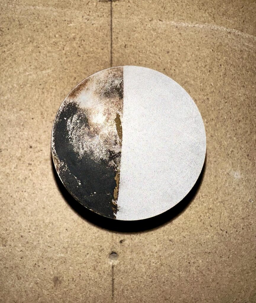 Décapage laser de calamine